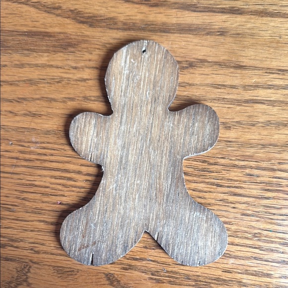 Vintage 1981 Wooden Gingerbread Man Handmade - Picture 2 of 2